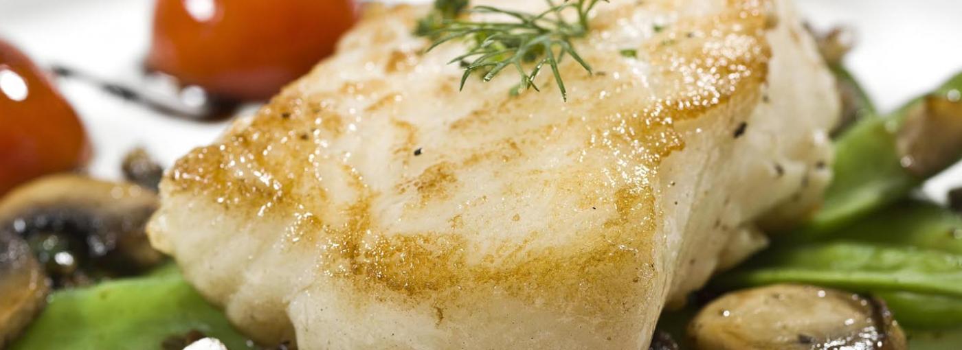Filete de pescado con champiñones. ¡Rápido y exquisito!